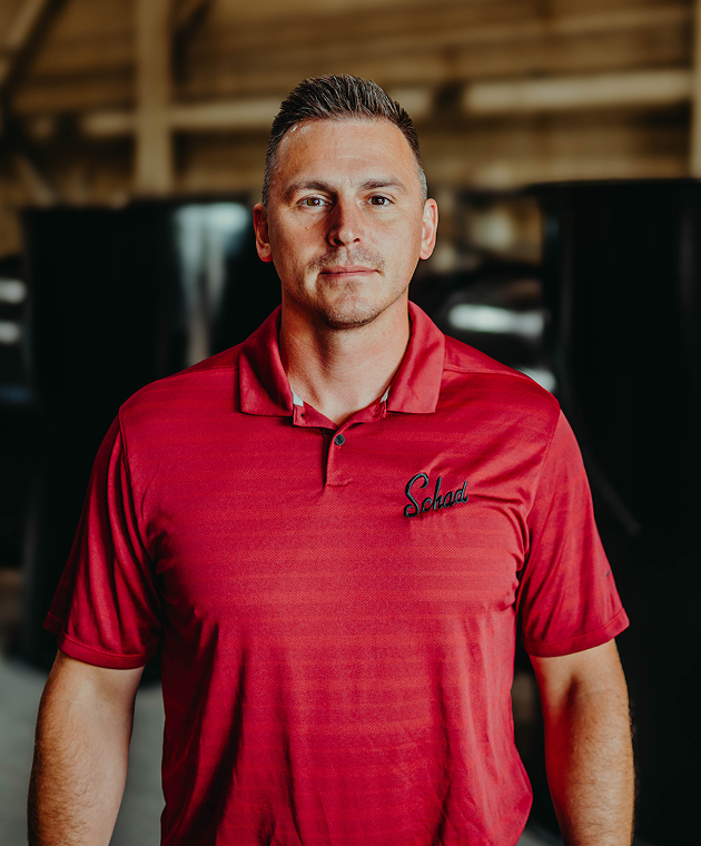 Schad_Headshot_NameHere 10