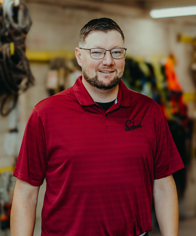 Schad_Headshot_NameHere 4