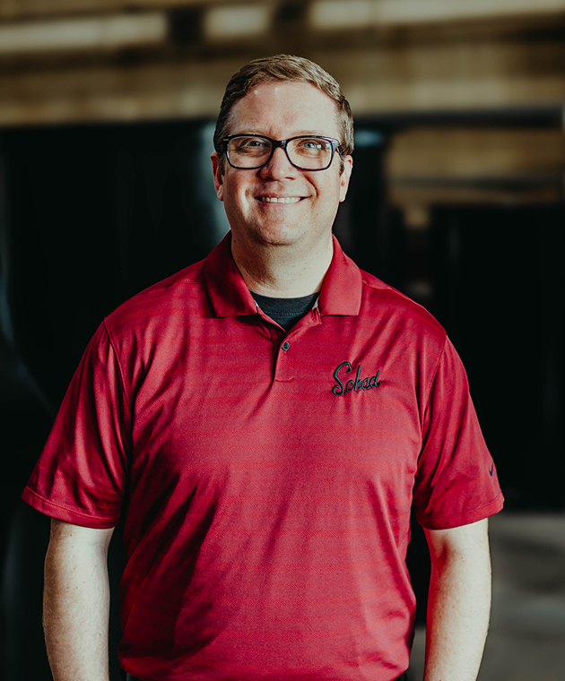 Schad_Headshot_NameHere 9